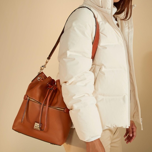 Dooney & Bourke Handbags - DOONEY & BOURKE PEBBLE GRAIN DRAWSTRING BAG